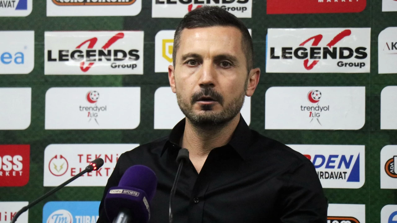 Sakaryaspor Teknik Direktörü İlker Püren: "Galibiyeti kaçıran taraf bizdik"