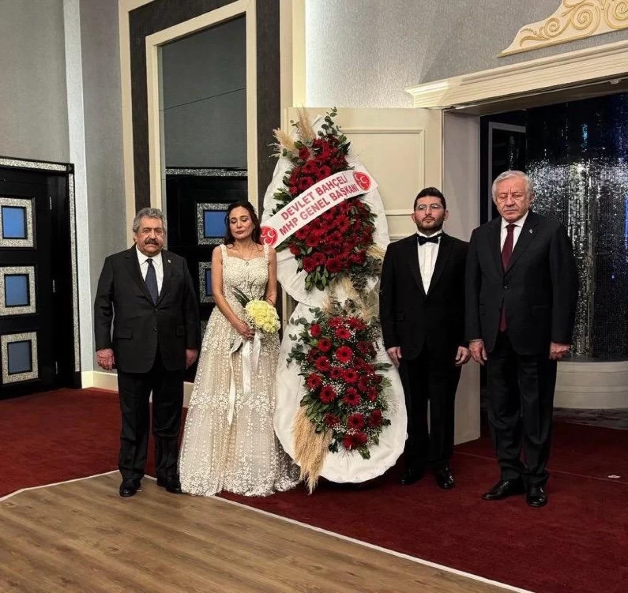 MHP'li Feti Yıldız ve Cıvan ailesinin mutlu günü