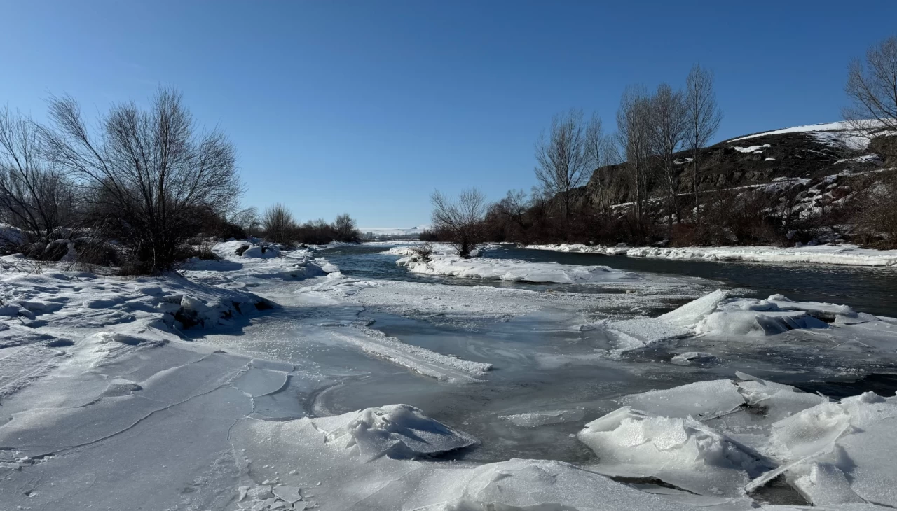 Bayburt'ta kış mevsimi kendini hissettirmeye devam ediyor