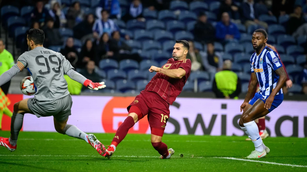 Zeki Çelik öne geçirdi Roma Porto deplasmanından beraberlikle döndü | UEFA Avrupa Ligi ve UEFA Konferans Ligi'nde gecenin sonuçları