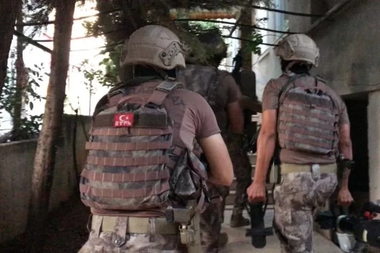 22 ilde FETÖ'ye 'KISKAÇ-38' darbesi! 45 gözaltı