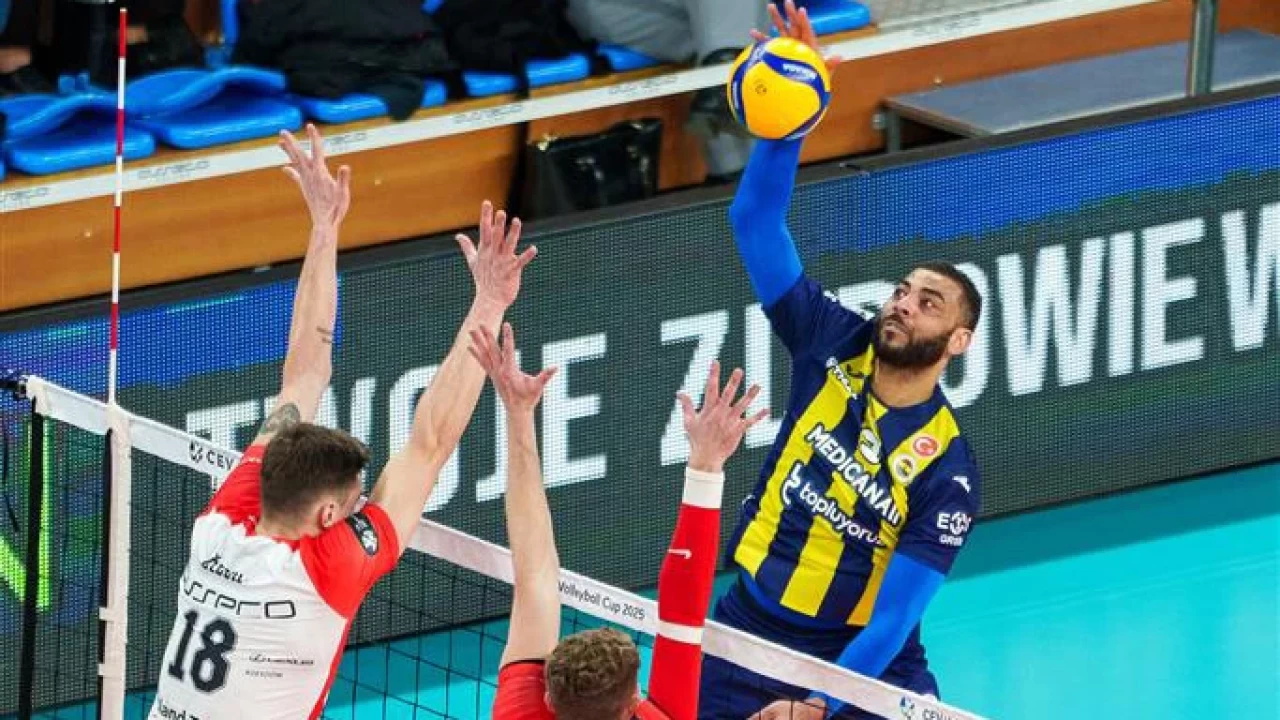 Fenerbahçe Erkek Voleybol Takımı, CEV Kupası'na Asseco Resovia'ya yenilerek veda etti