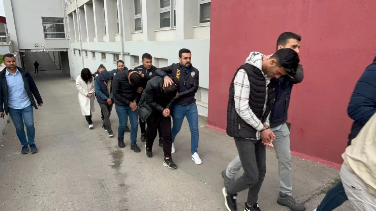 Adana'da bahis operasyonu: 7 tutuklama