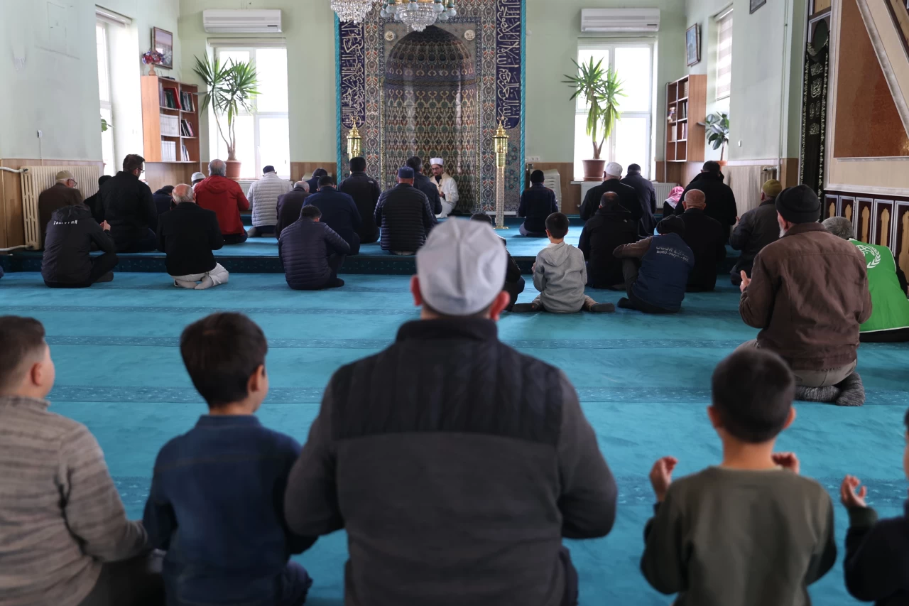 Nevşehir'de İsrail saldırısında yaşamını yitiren Muhammed ed-Dayf için gıyabi cenaze namazı