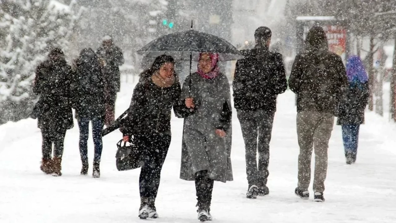 Meteoroloji’den yeni uyarı: İstanbul dahil! Kar ve sağanak alarmı