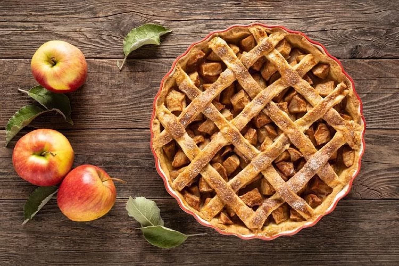 Elmalı Turta Kaç Kalori?