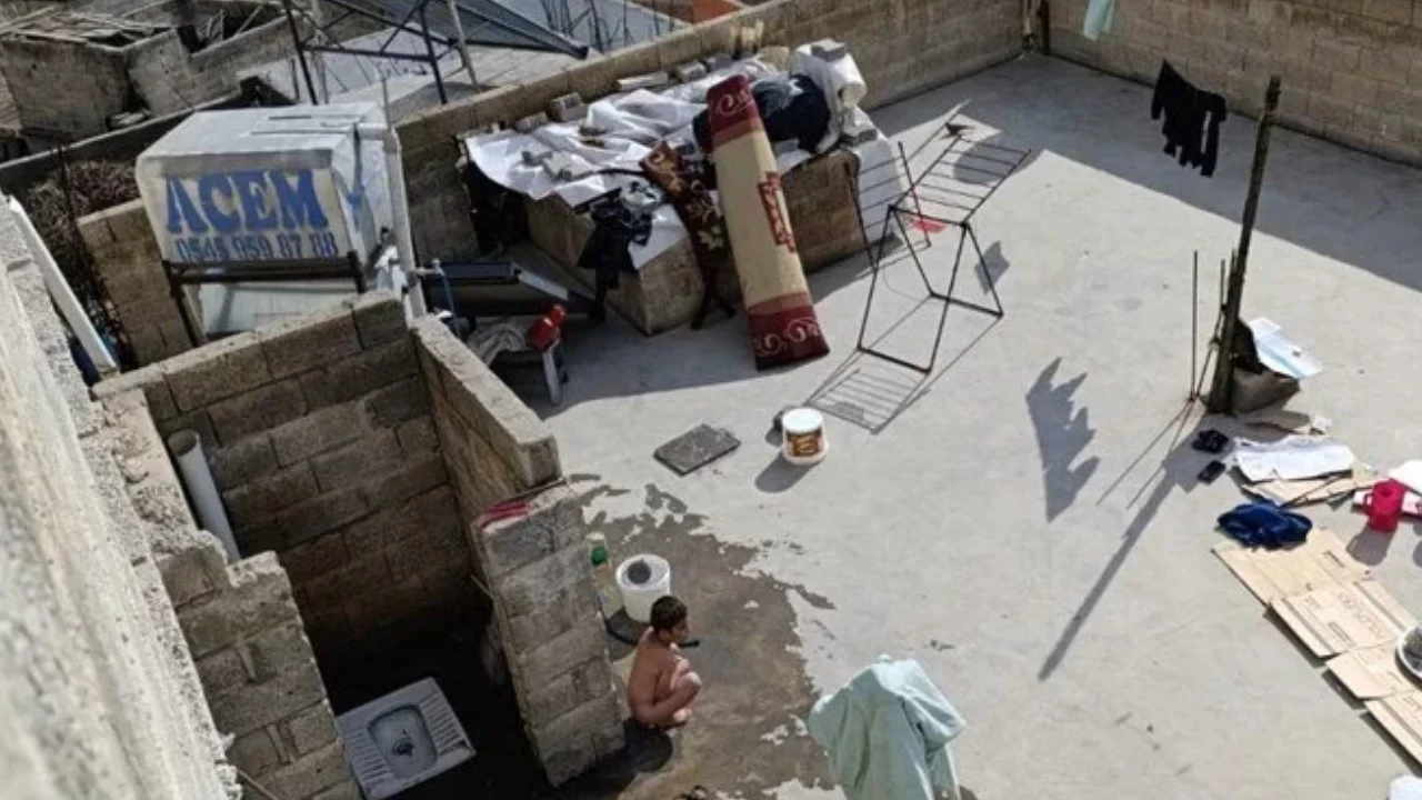 Çocuklarına işkence eden baba tutuklandı