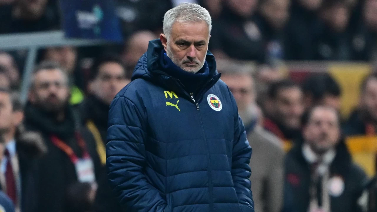 Jose Mourinho'dan Galatasaray-Fenerbahçe derbisi sonrası hakem Slavko Vincic yorumu