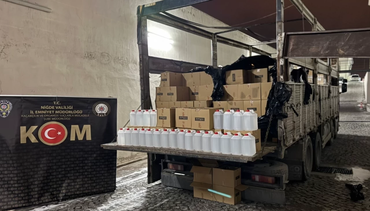 Niğde'de 4 bin litre kaçak etil alkol yakalandı!