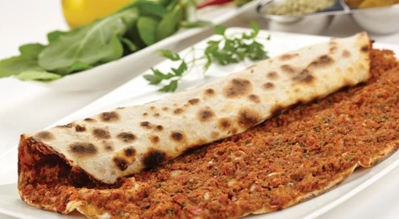 Diyette Lahmacun Yenir Mi? Lahmacun Kilo Aldırır Mı?