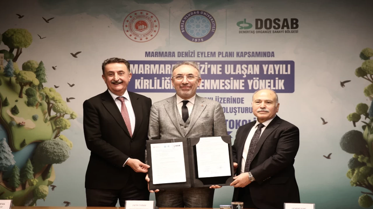 Marmara Denizi'ndeki kirliliğe karşı yeni adım: Çapraz Çayı'nda "yüzer bitki adaları" oluşturulacak