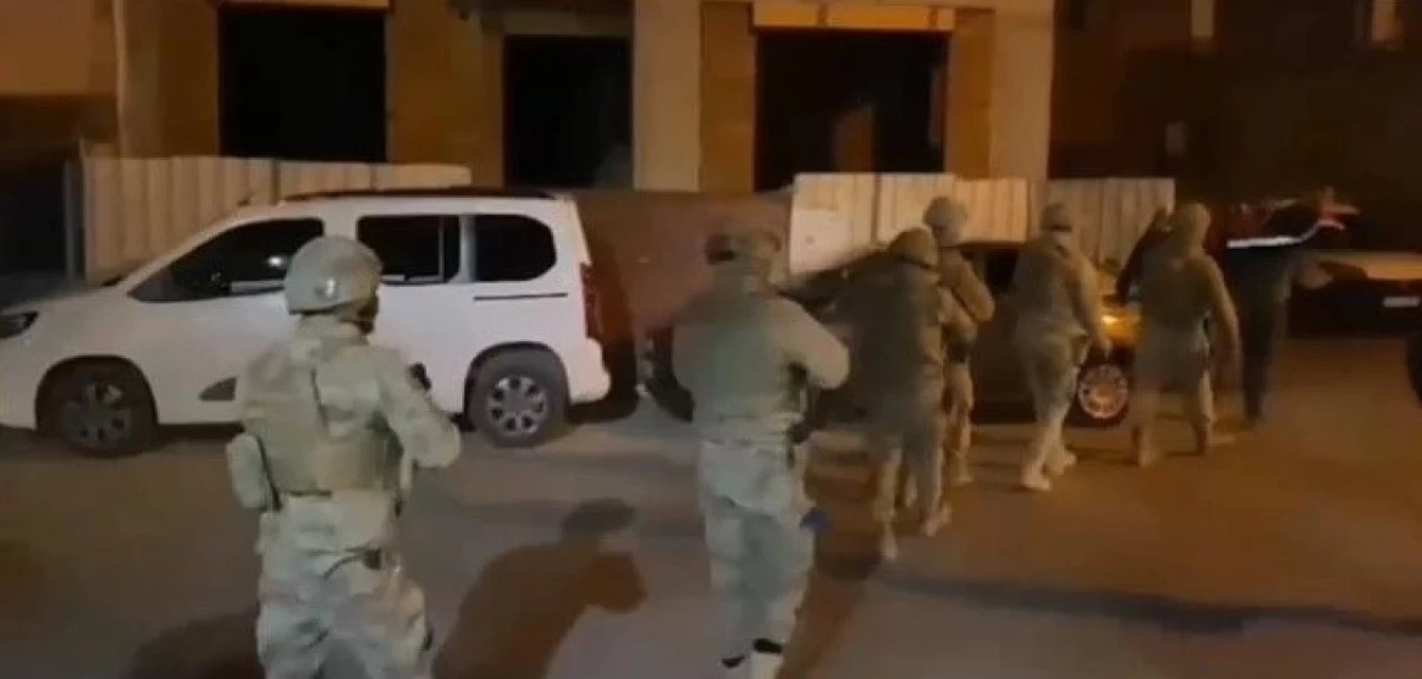 İzmir'de uyuşturucu operasyonu