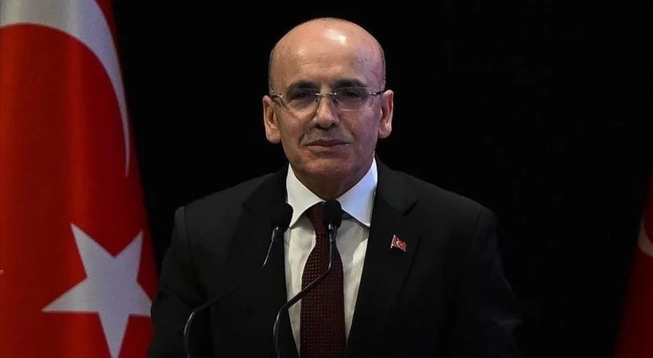 Mehmet Şimşek: 'Enflasyonu aşağıya çekmek için gerekli tüm araçları kullanıyoruz'