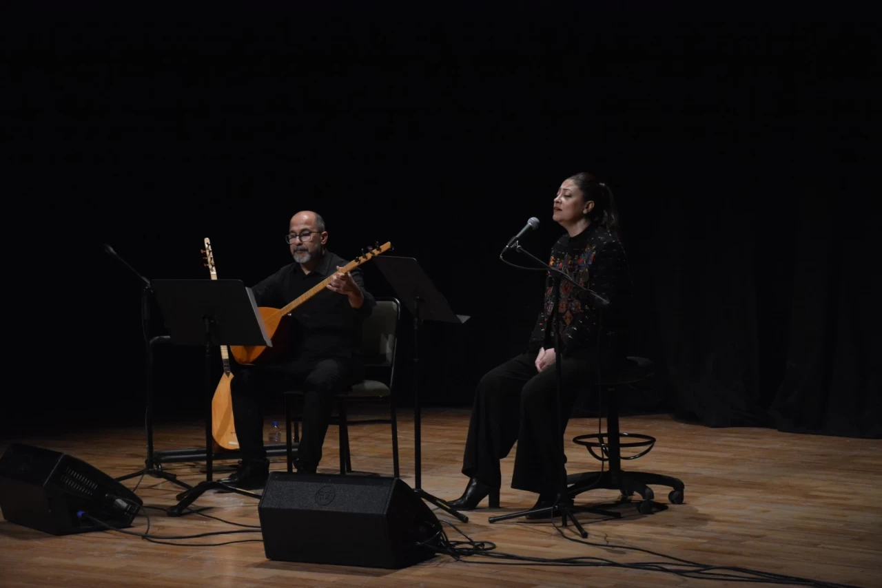 Devlet konservatuvarından "Türk Halk Müziği Solo Konseri"