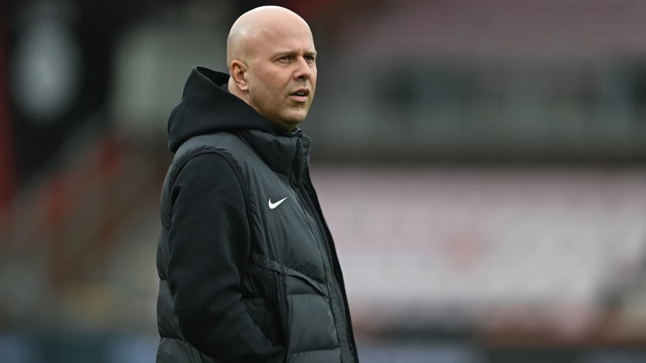 Liverpool Teknik Direktörü Arne Slot’a 2 maç ceza!