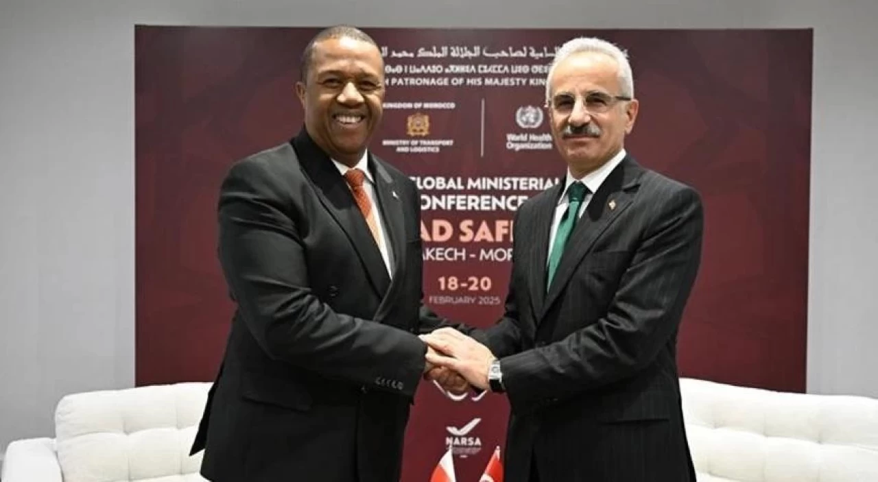 Bakan Uraloğlu, Fas'ta "4. Küresel Yol Güvenliği Bakanlar Konferansı"na katıldı