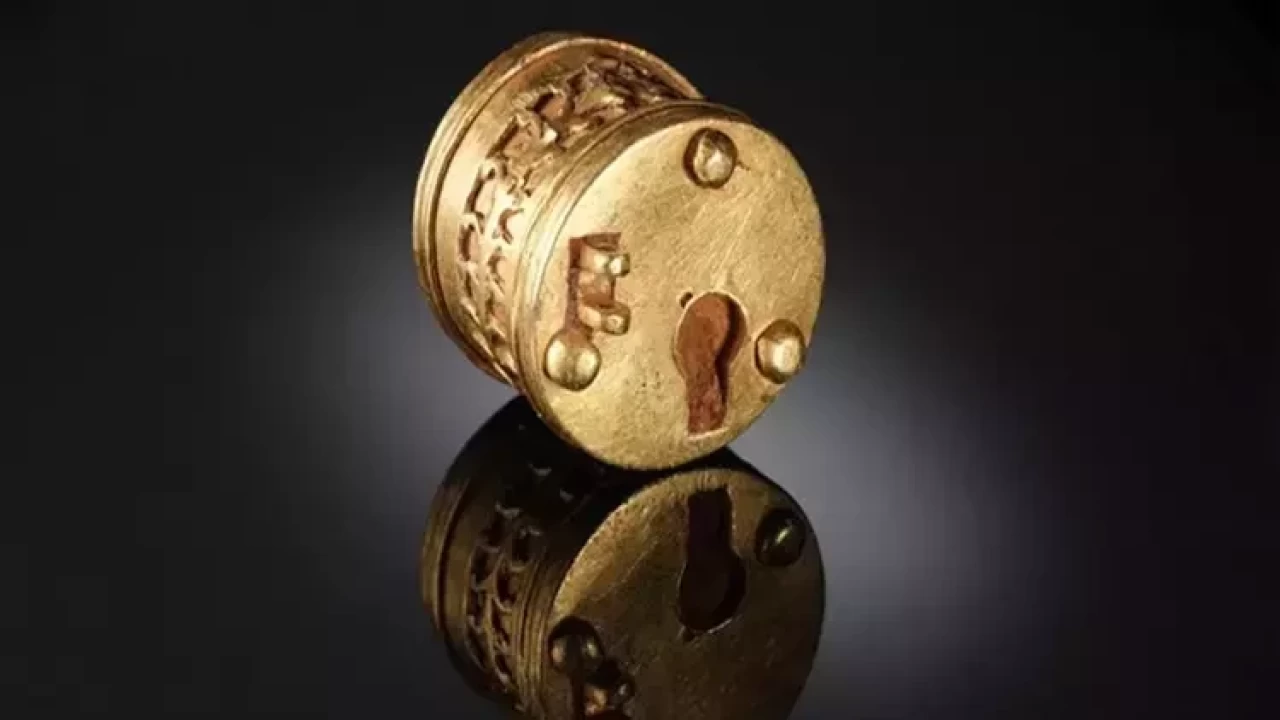 Roma dönemine ait 600 yıllık asma kilit bulundu