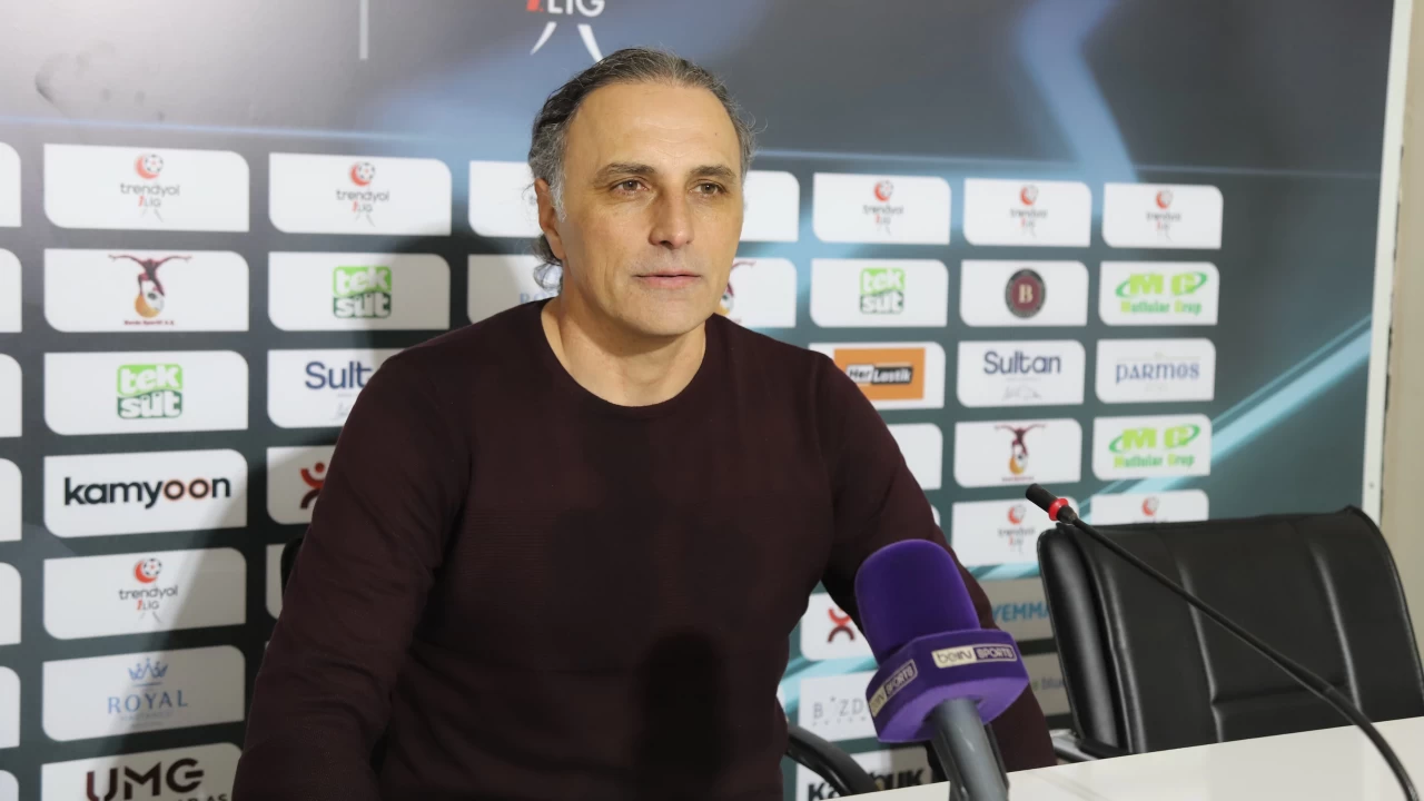 İstanbulspor galibiyetinin ardından Bandırmaspor Teknik Direktörü Mustafa Gürsel ileriye dönük umutlu