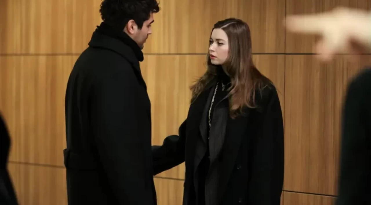 Türkü Su Demirel, Yalı Çapkını'na geri döndü!