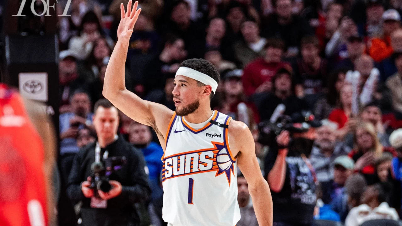 NBA'de Devin Booker, Phoenix Suns tarihine geçti