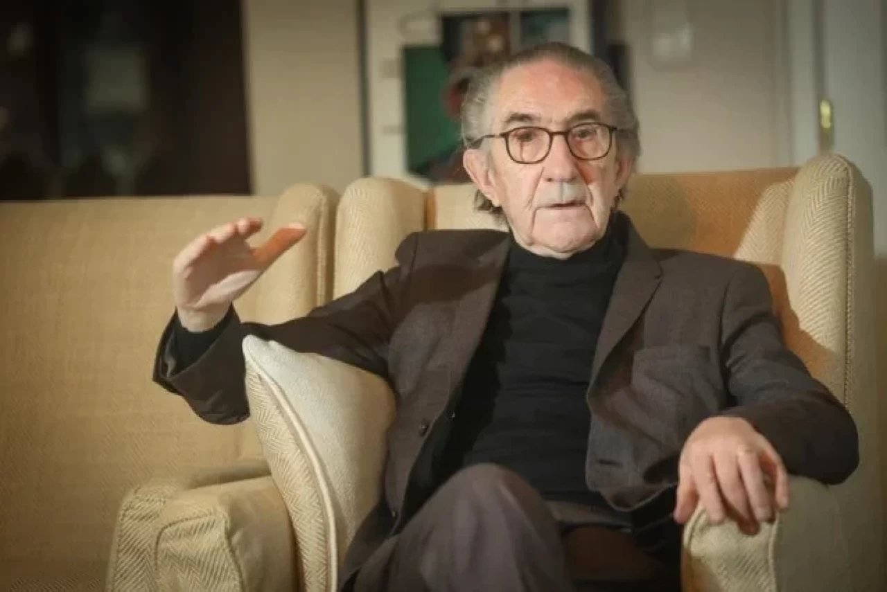 NATO'nun 8. Genel Sekreteri Willy Claes, ABD'nin Avrupa'ya ihanet ettiğini savundu