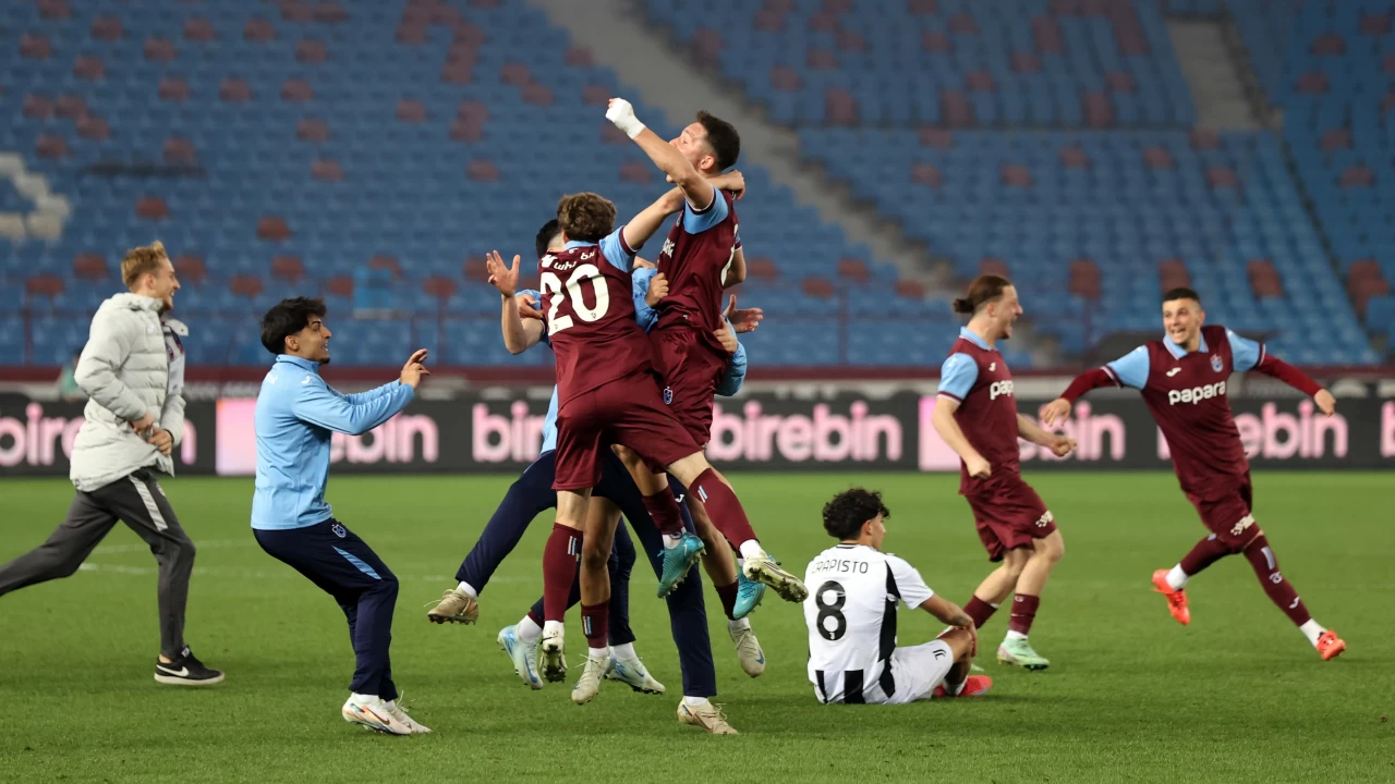 Trabzonspor, UEFA Gençlik Ligi'nde Juventus'u mağlup ederek son 16'ya yükseldi | Trabzonspor 1 Juventus 0