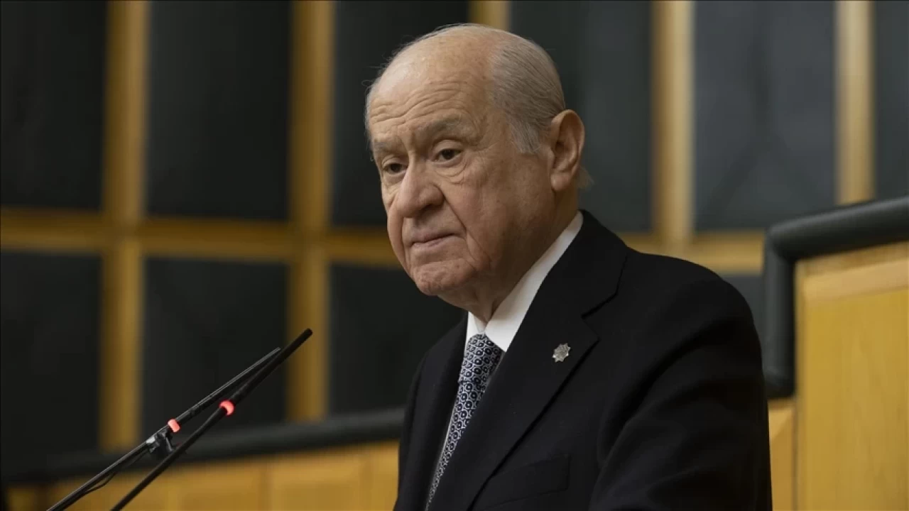 Cumhurbaşkanlığı Kabinesi'nden MHP Lideri Bahçeli'ye geçmiş olsun mesajları