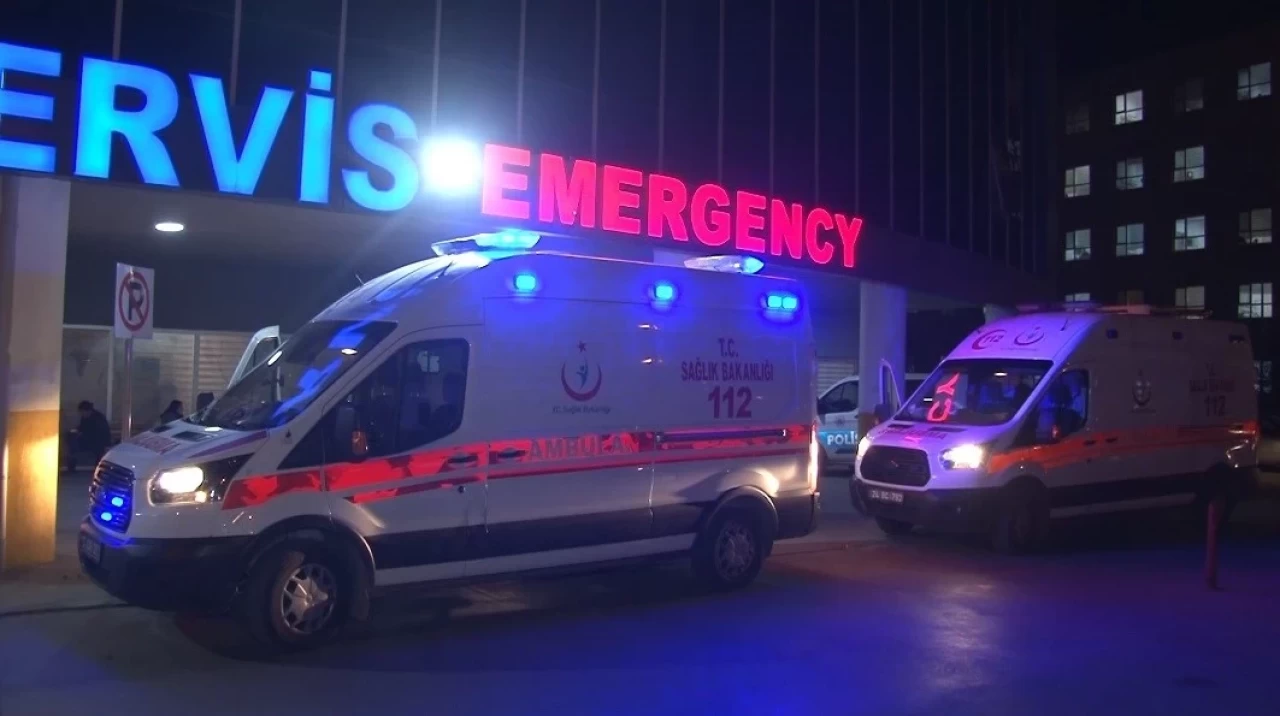 Erzincan'da korkunç kaza: Öğrenci servisi sulama kanalına düştü