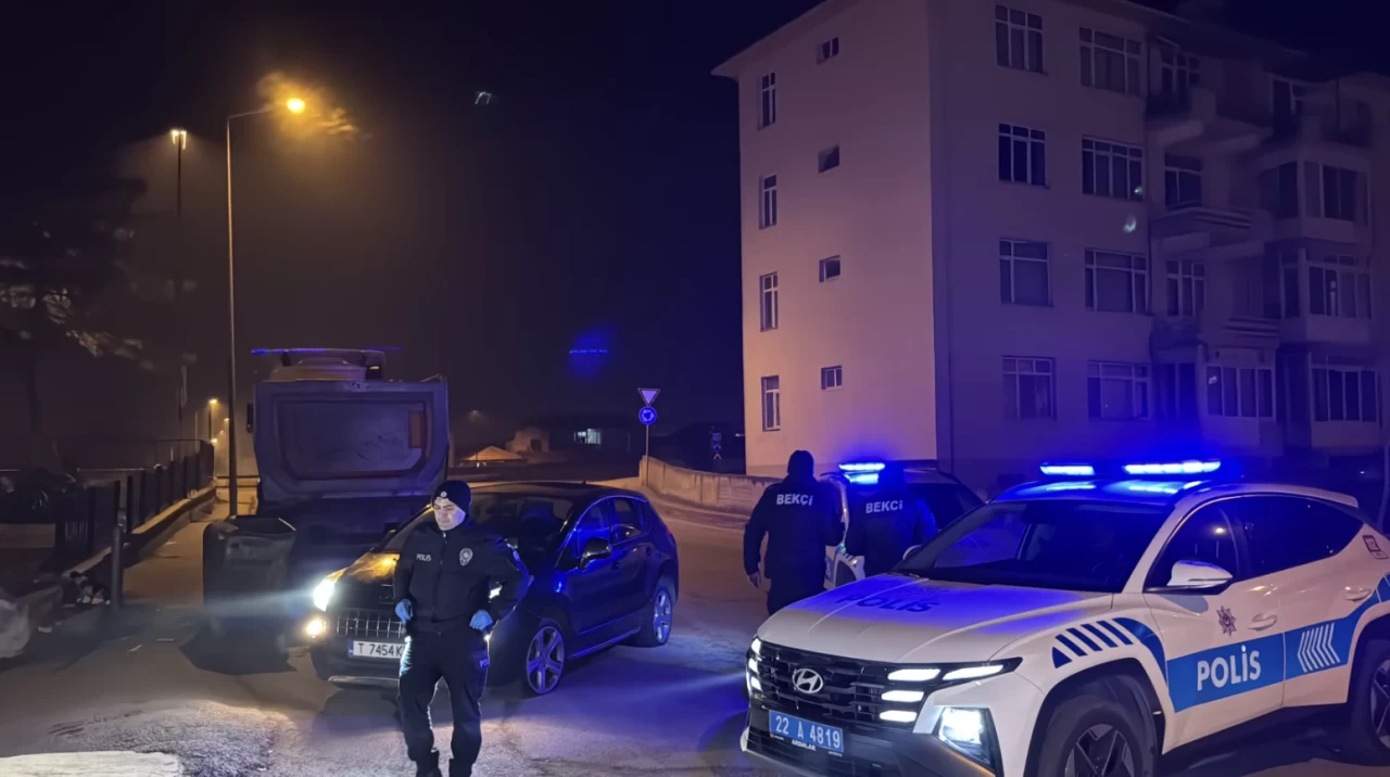 Edirne'de kovalamaca sonrası şüpheliler kaçtı, polis arama başlattı