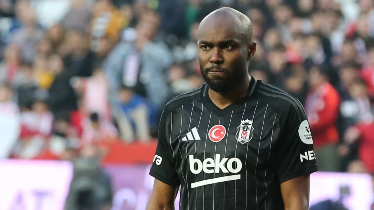 Beşiktaş’tan ayrılık açıklaması: Al Musrati, satın alma opsiyonuyla AS Monaco’ya kiralandı!