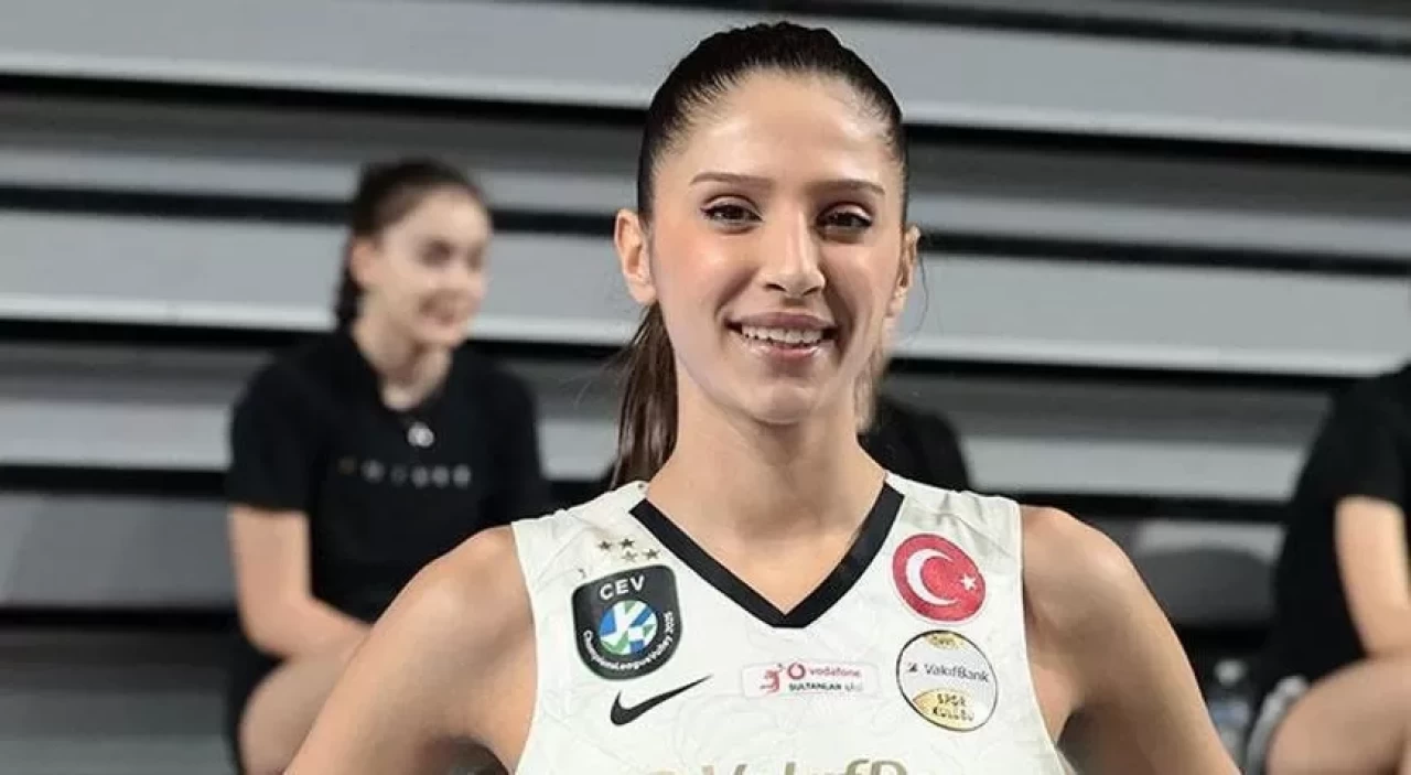 VakıfBank'ta Derya Cebecioğlu'ndan Fenerbahçe cevabı!