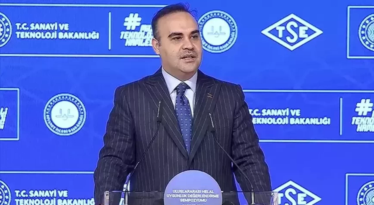 Bakan Kacır: "Türkiye'nin rolü gün geçtikçe artıyor"