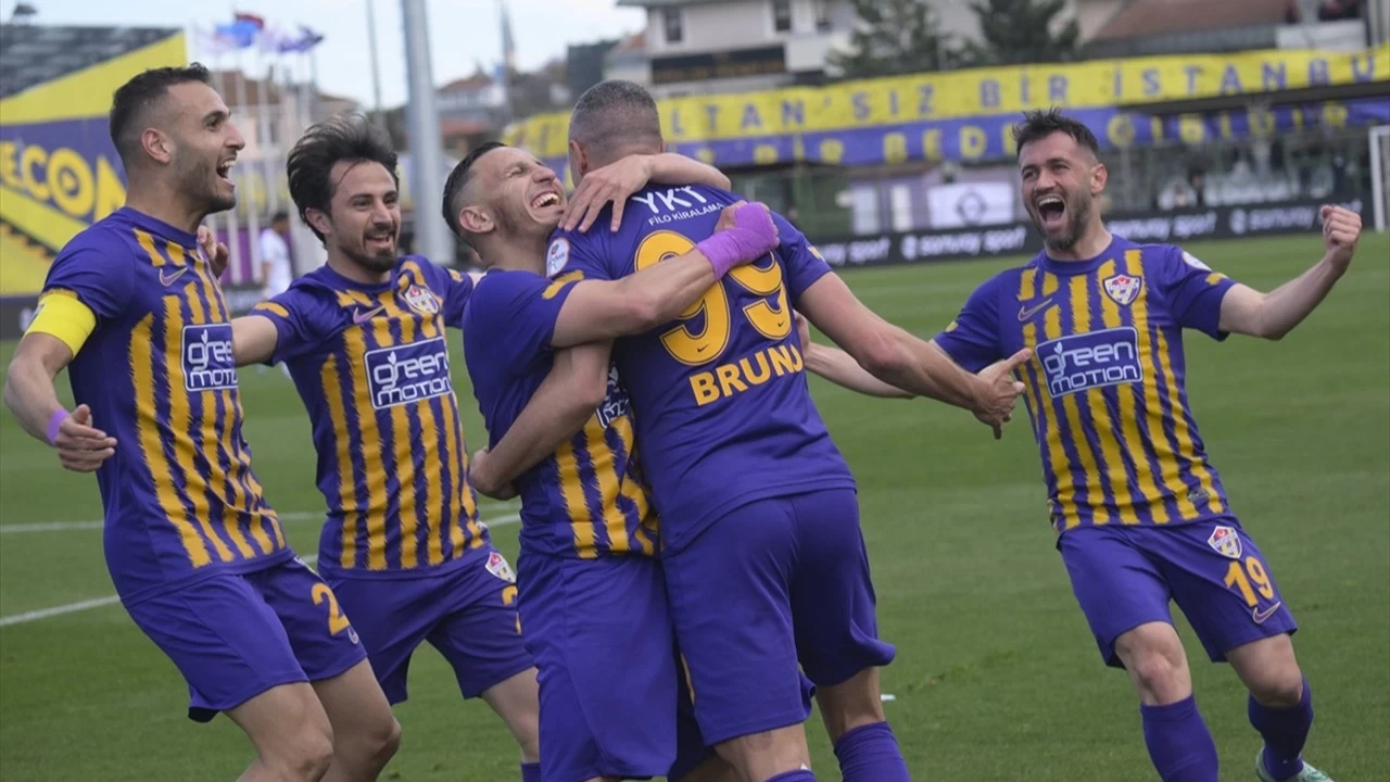 Eyüpspor, ligin 25. haftasında karşılaşacağı Beşiktaş için hazırlıklarını sürdürüyor