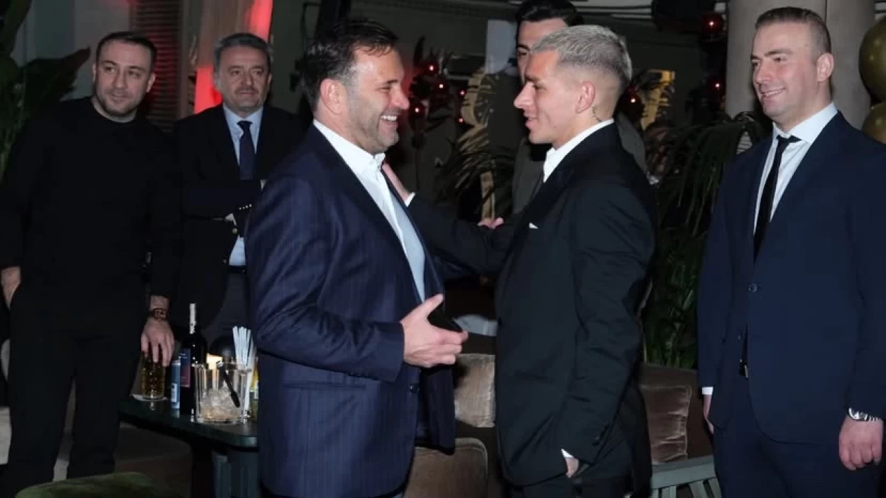 Lucas Torreira'dan Okan Buruk'a destek: "Her zaman yanındayız"