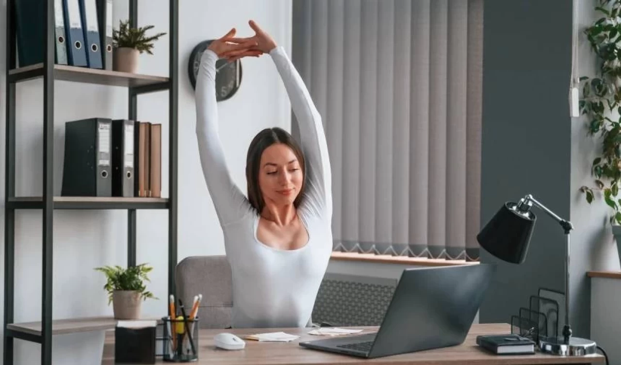 Masa başında egzersiz yapmanın iş ve sağlık üzerindeki etkileri