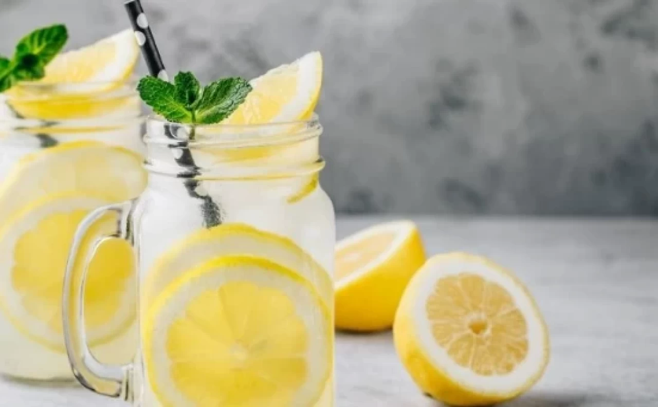Limonlu suyun sağlık açısından inanılmaz faydaları