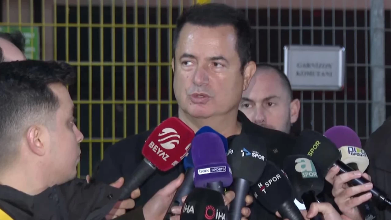 Fenerbahçe’den derbi için yabancı hakem çağrısı! Acun Ilıcalı’dan transfer ve hakem açıklamaları