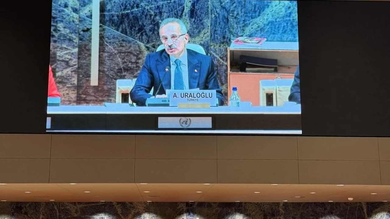 Bakan Uraloğlu'ndan dijitalleşme vurgusu: Hayati öneme sahip