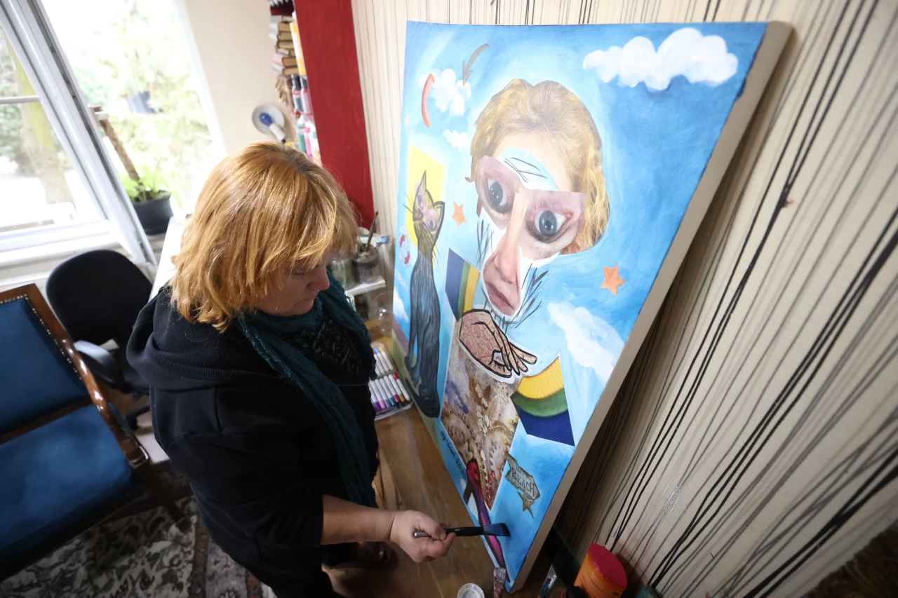 Babaeski'den başarı hikayesi: Füsun Sünnetçioğlu'nun resim sergileri 7 ülkede!