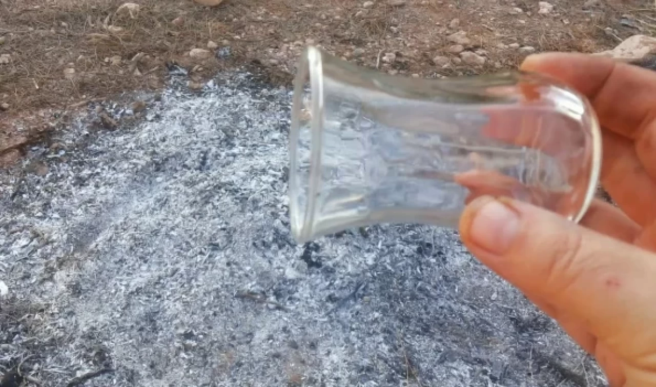 Evde doğal temizlik ürünü! Küllü su ile çamaşır ve bulaşıklarınızı temizleyin