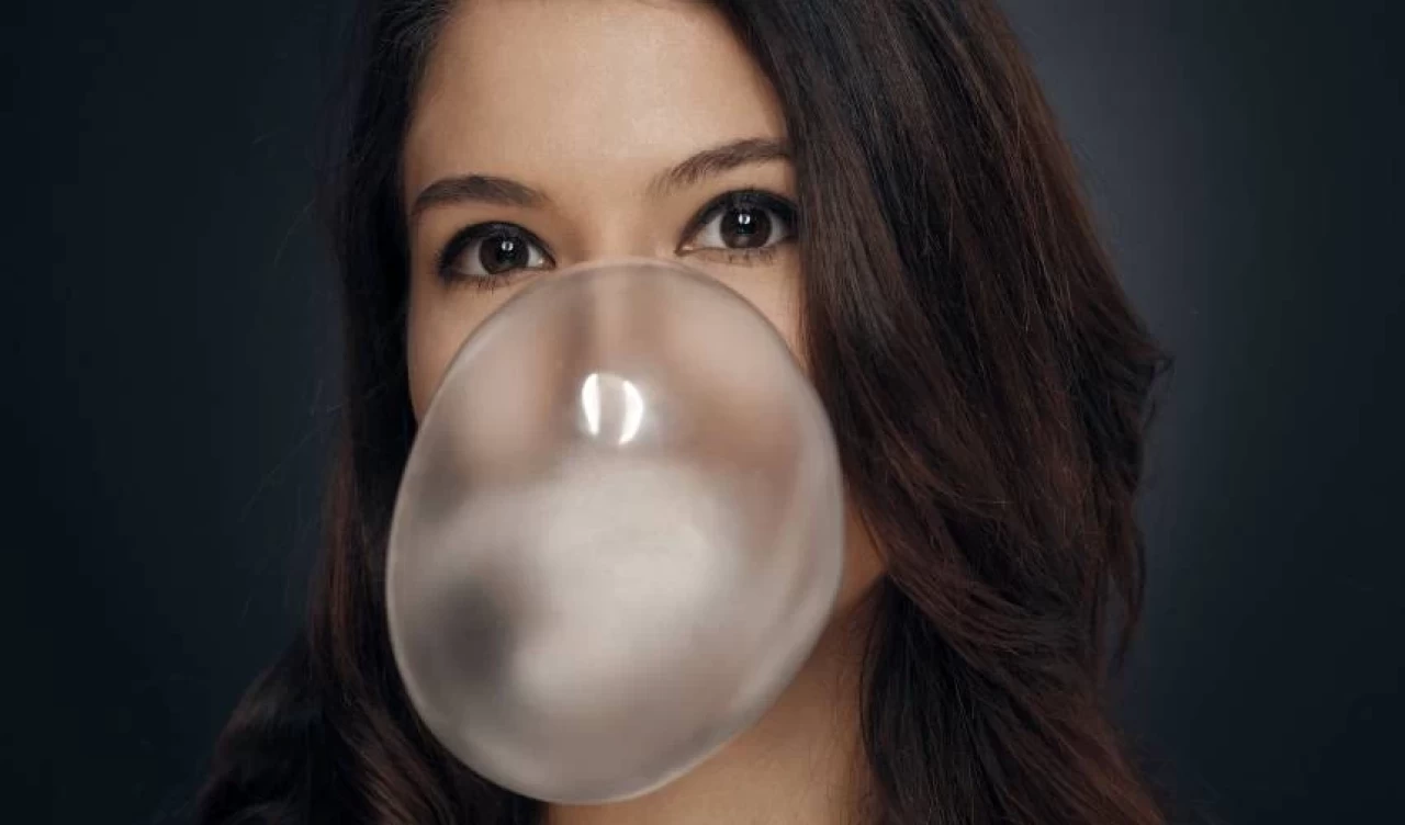 Naneli sakız çiğneyerek dikkatinizi artırın! İşte bilimsel gerçekler