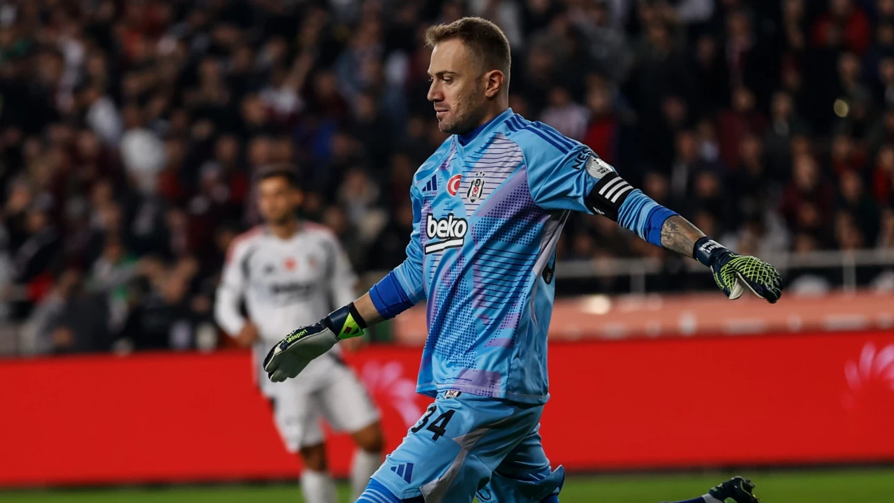 TFF Boluspor taraftarlarına ve Beşiktaş kalecisi Mert Günok'a Fair Play ödülü verdi