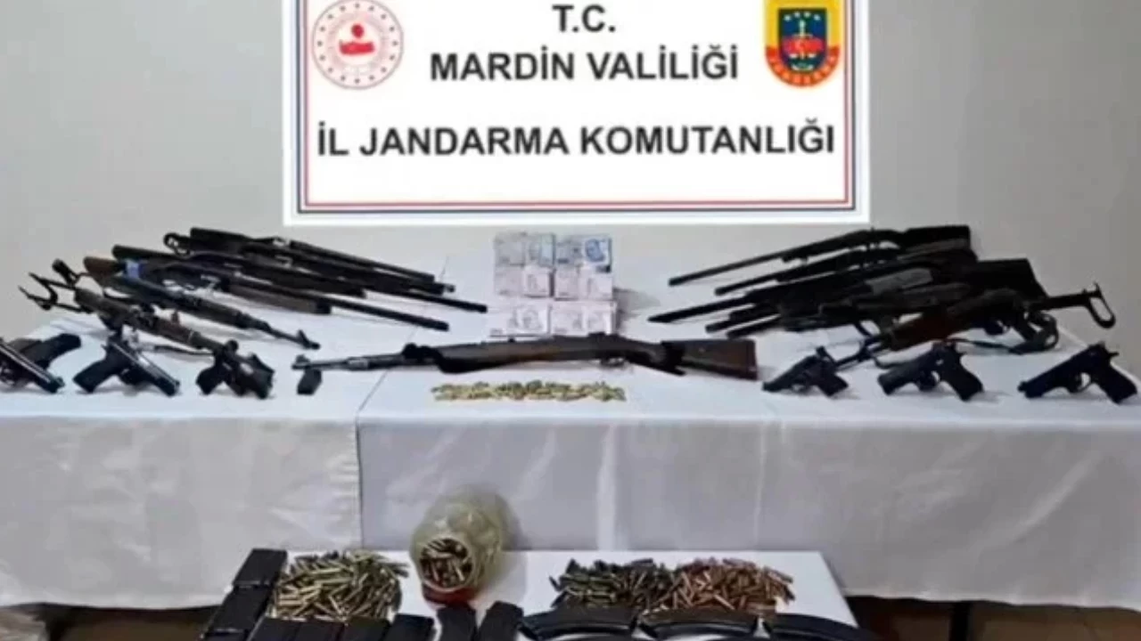 Mardin’de silah kaçakçılarına operasyon: 19 gözaltı
