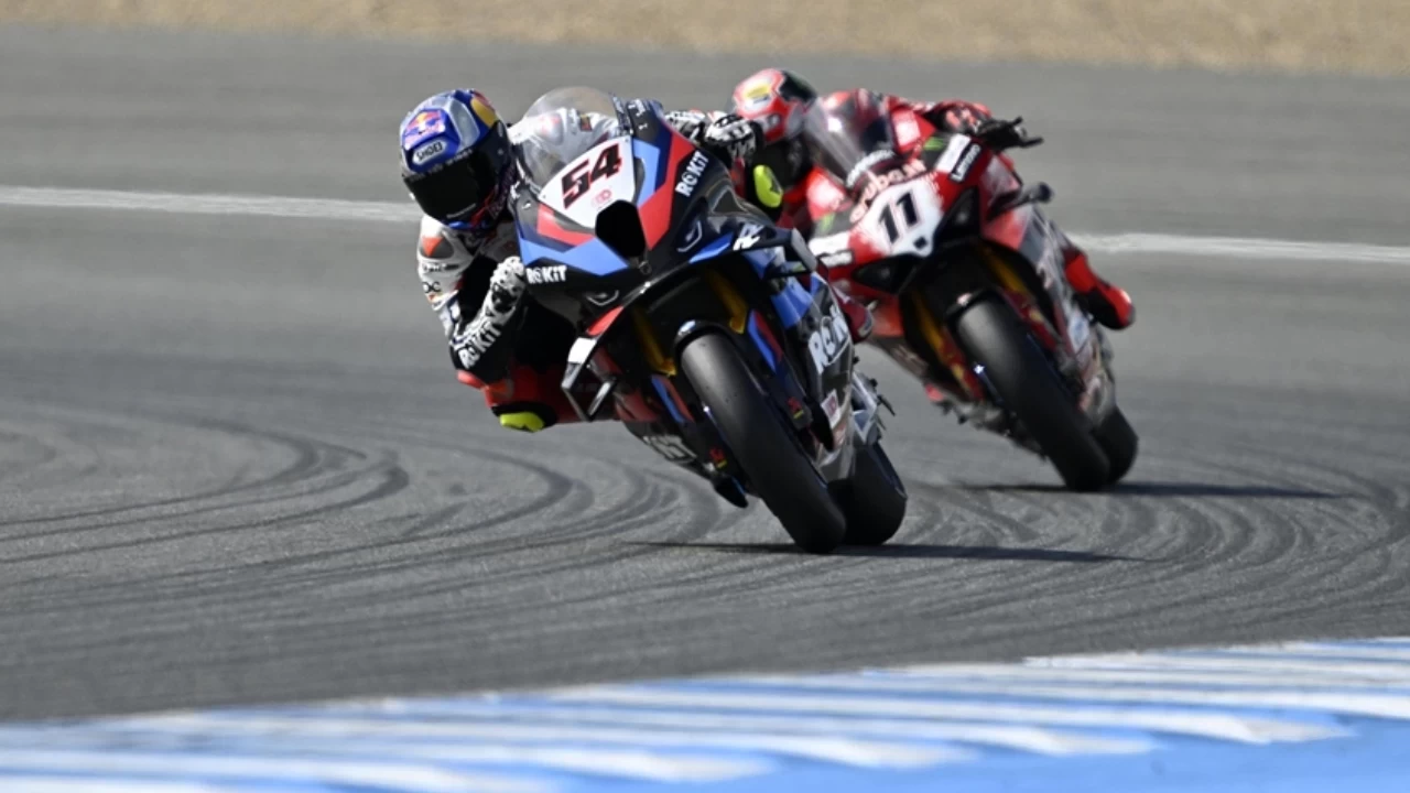 Toprak Razgatlıoğlu, Avustralya'da sezona ikincilikle başladı