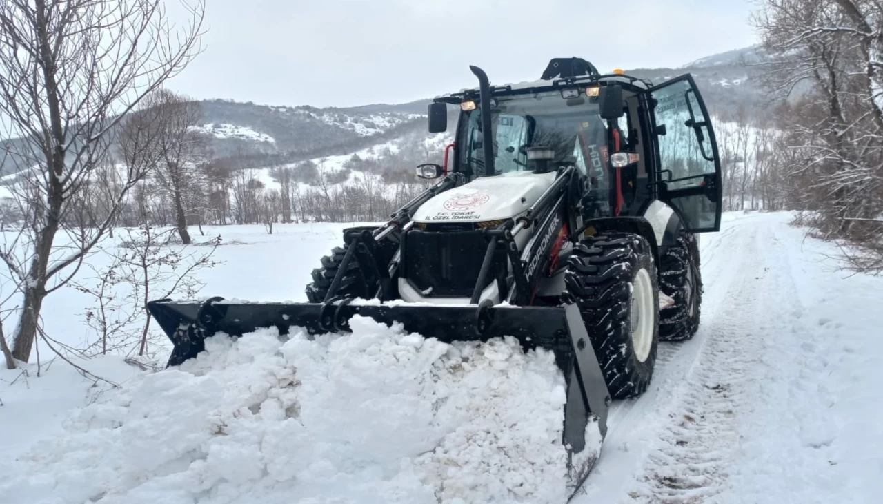 Kastamonu, Tokat ve Amasya'da yoğun kar yağışı nedeniyle 272 köye ulaşım sağlanamıyor