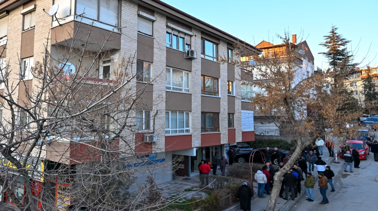 Ankara'da dehşet: Aynı aileden 3 kişi evlerinde ölü bulundu