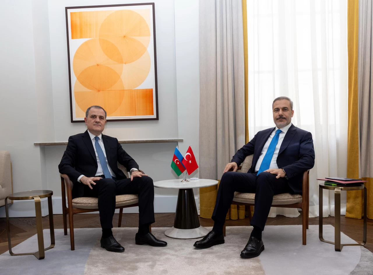 Bakan Fidan, Azerbaycan ve Sudanlı mevkidaşları ile görüştü