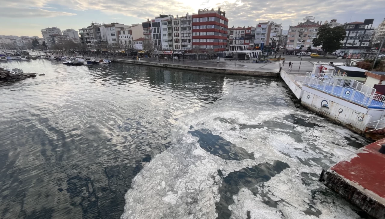 Çanakkale sahillerinde yeniden müsilaj görüldü