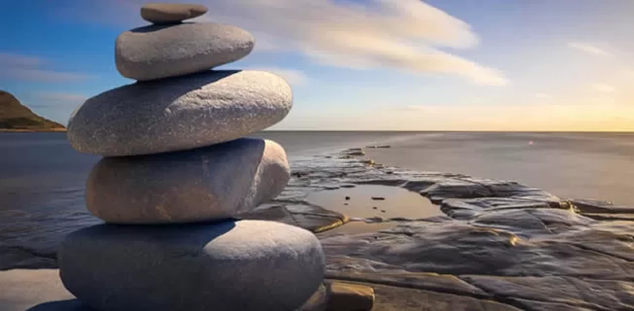 Huzur İçin Okunacak Dualar: İç Huzuru ve Sükuneti Sağlayan Yüce Sözler