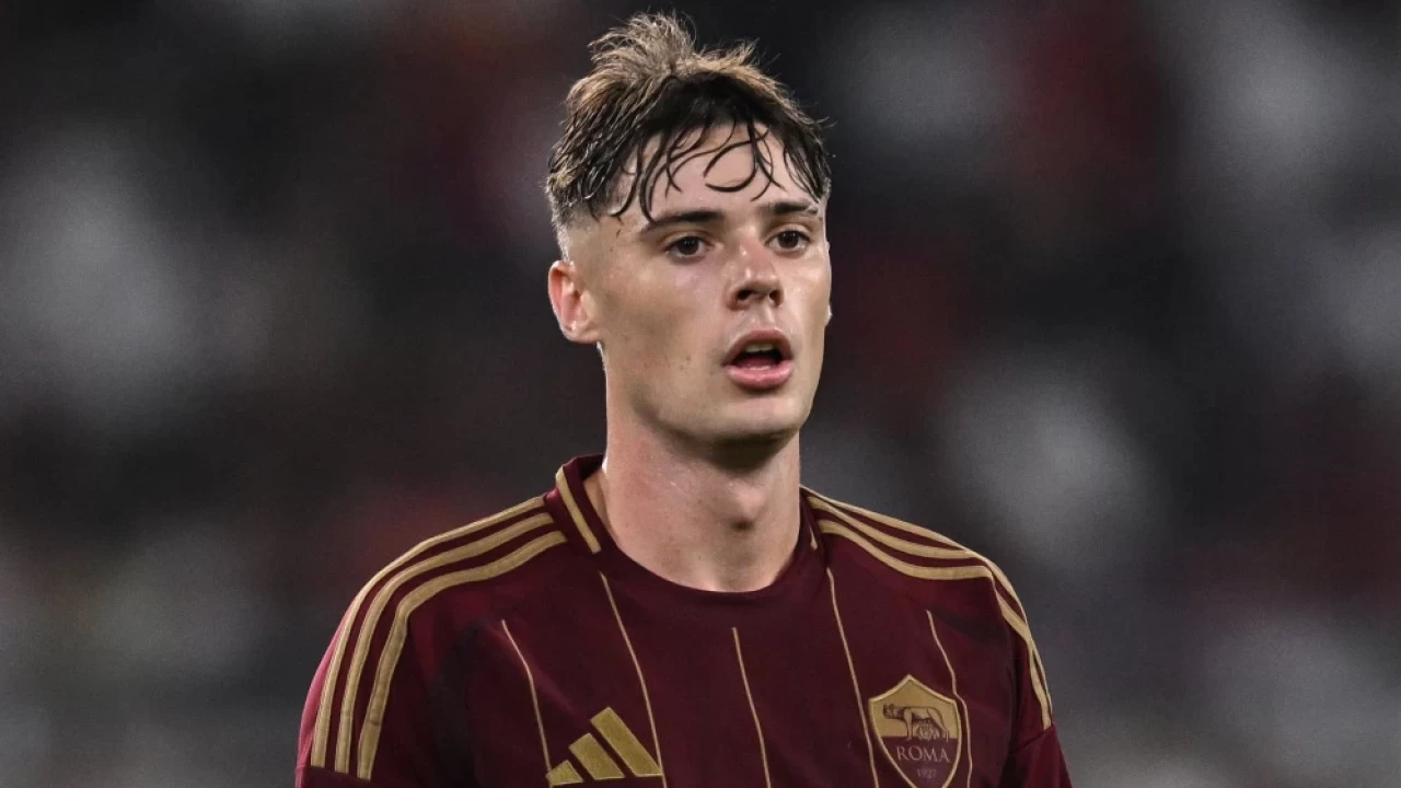 Sezon başında Galatasaray’ın istediği Nicola Zalewski’nin yeni takımı belli oldu: Hakan Çalhanoğlu’nun takım arkadaşı olacak